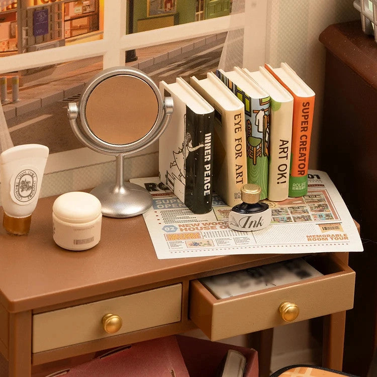 DIY Miniature House Kit: Sweet Dream Bedroom