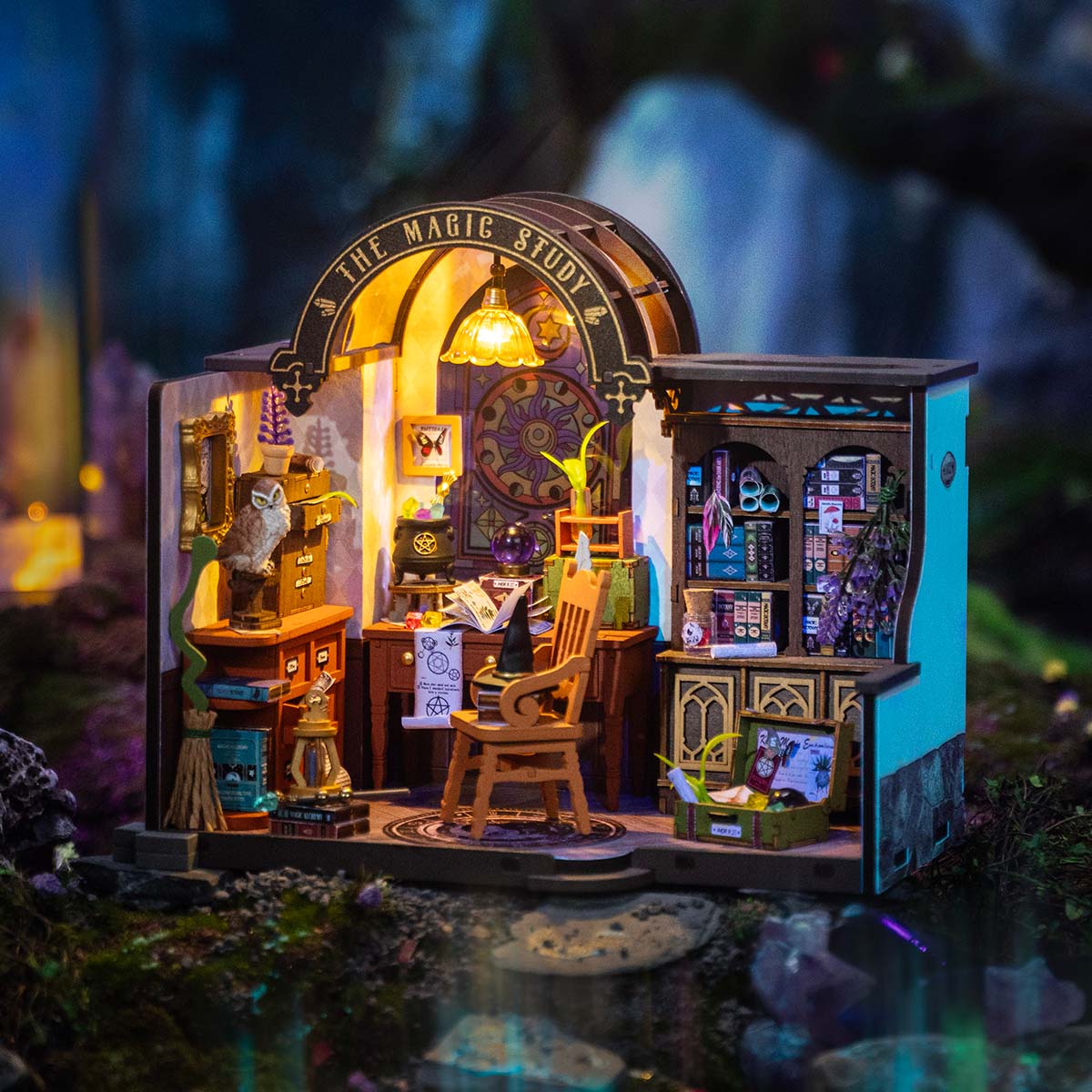 Rolife The Magic Study display DG166