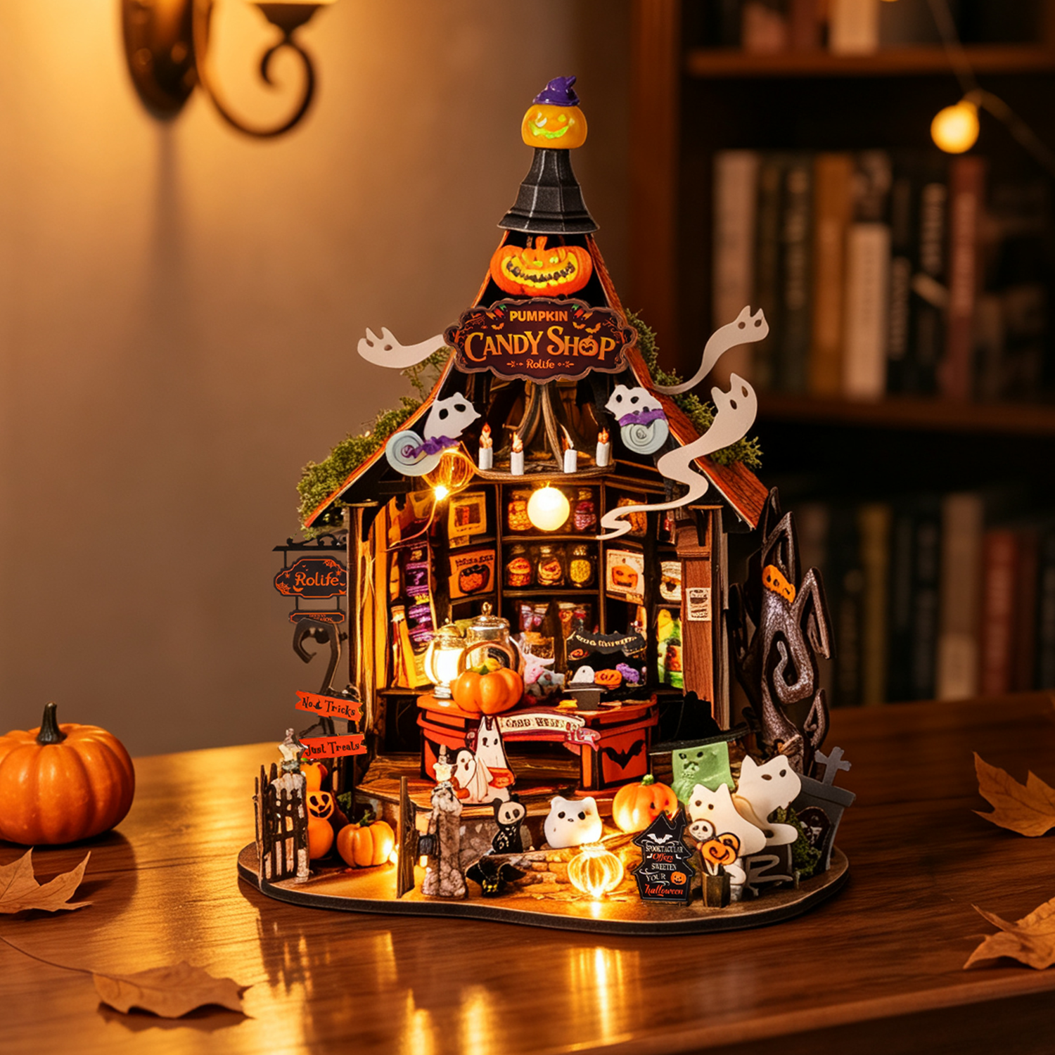 Rolife Haunted Candy House illuminated display