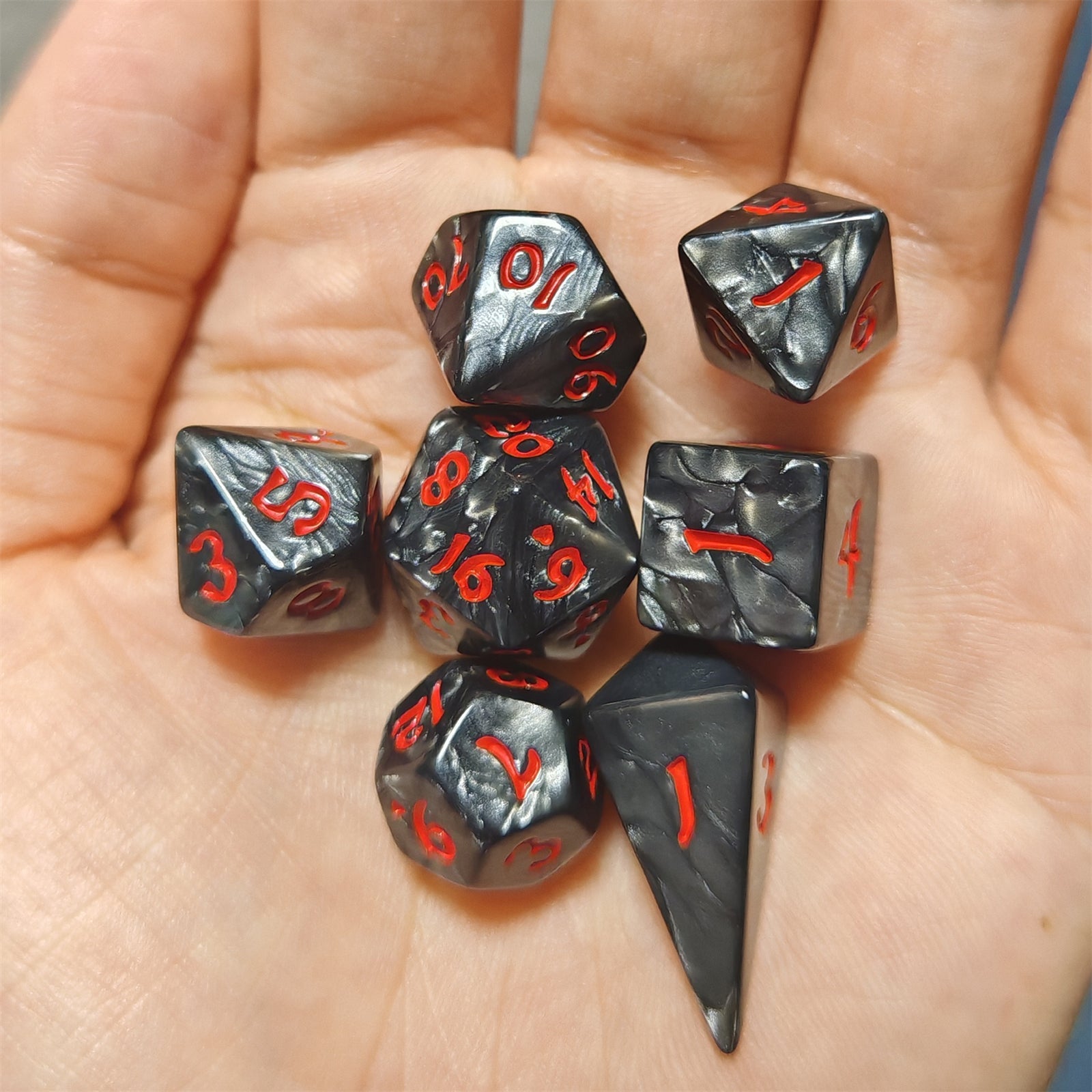 HYMGHO Wyrmforged Mini Iron Golem RPG dice set image 4