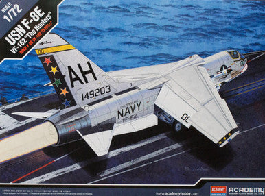 1/72 F-8E Crusader VF-162 12521