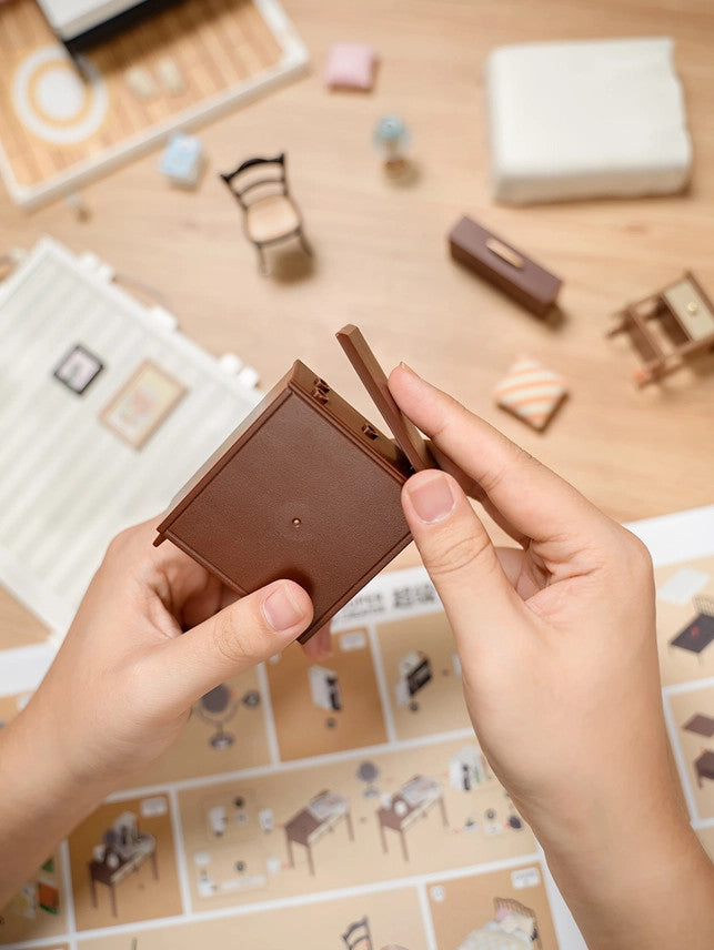 DIY Miniature House Kit: Sweet Dream Bedroom