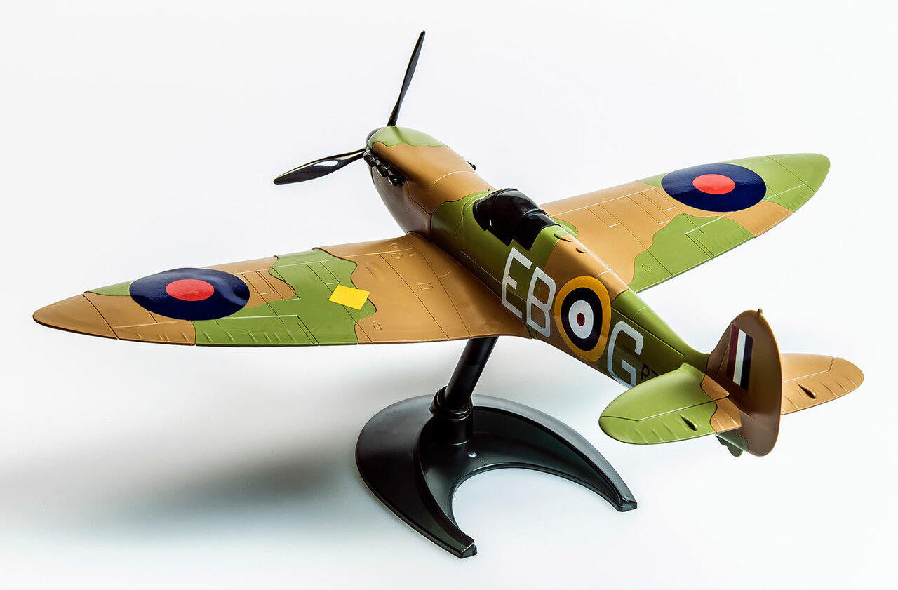Airfix Spitfire Quickbuild J6000
