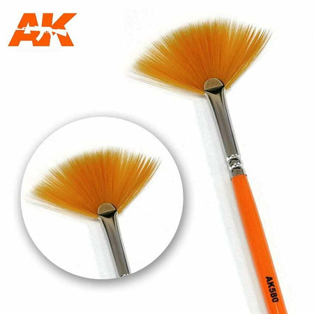 AK Interactive Weathering Brush Fan Shape 580