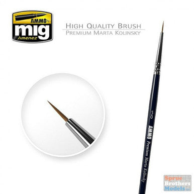 Premium Marta Kolinsky 5/0 Round Brush 8600