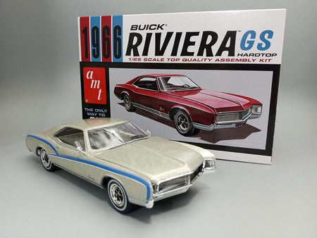 AMT 1/25 1966 Buick Riviera GS 1439 