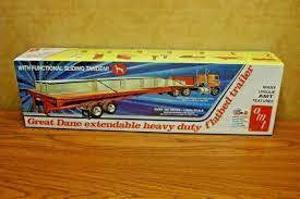 AMT 1/25 Great Dane Trailer 1111