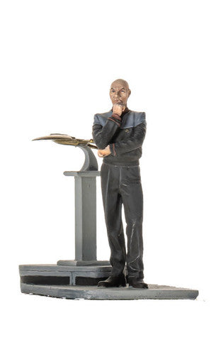 54mm Starship Commander (Picard) SG-F96