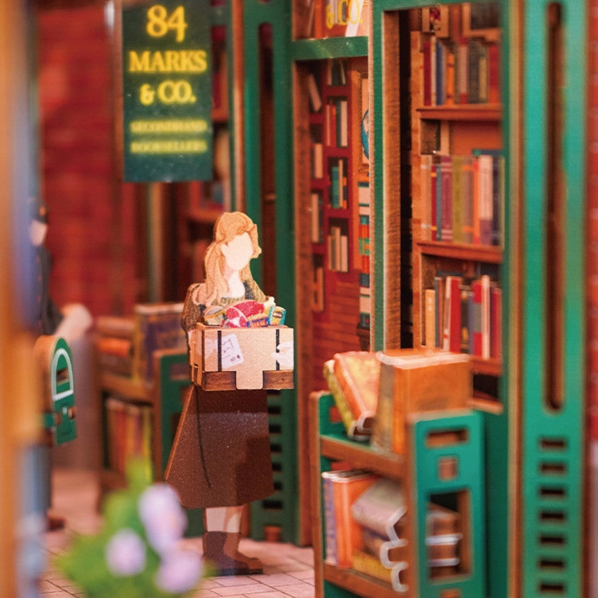 DIY Miniature House Book Nook Kit: 84 Charing Cross Road