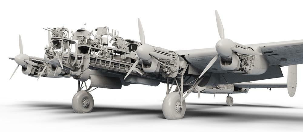 Border Model 1/32 Lancaster B MkI/III w/Full Interior BF010