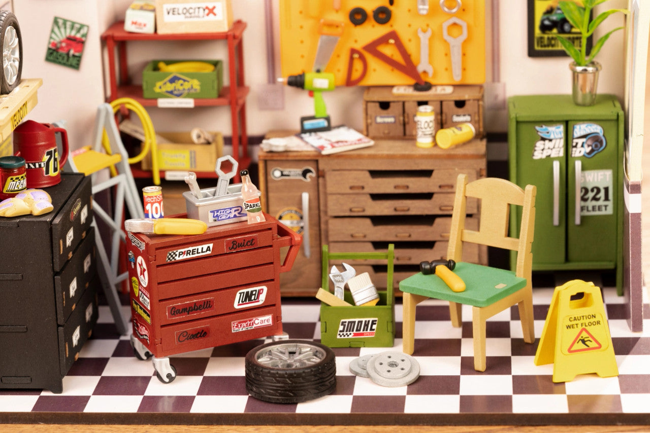DIY Miniature House Kit: Garage Workshop
