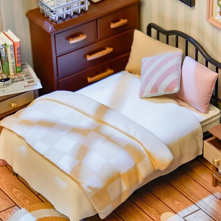 DIY Miniature House Kit: Sweet Dream Bedroom