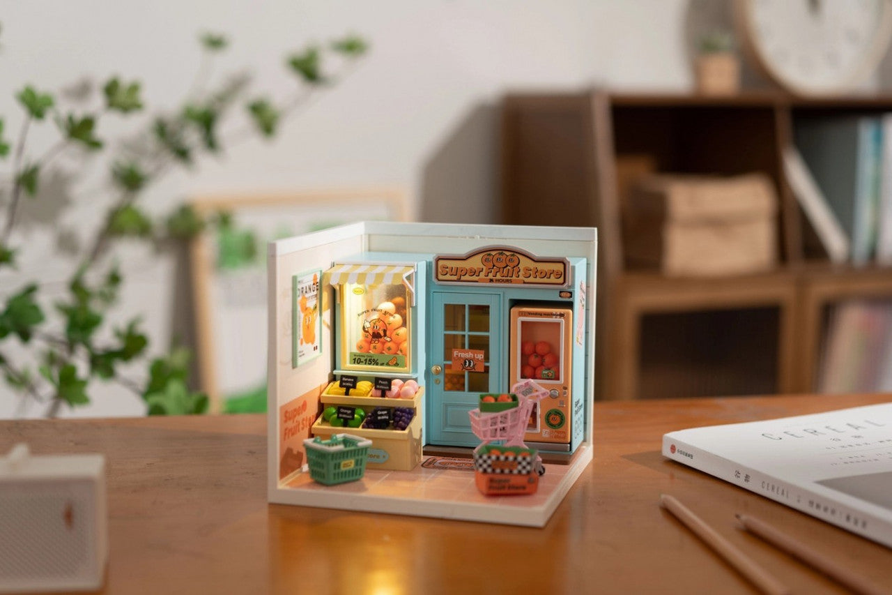 DIY Miniature House Kit: Daily VC Fruit Store