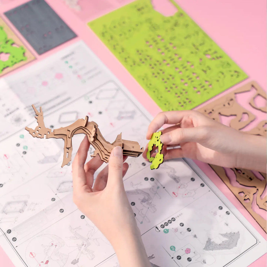 Modern Wooden Puzzle: Sakura Bonsai