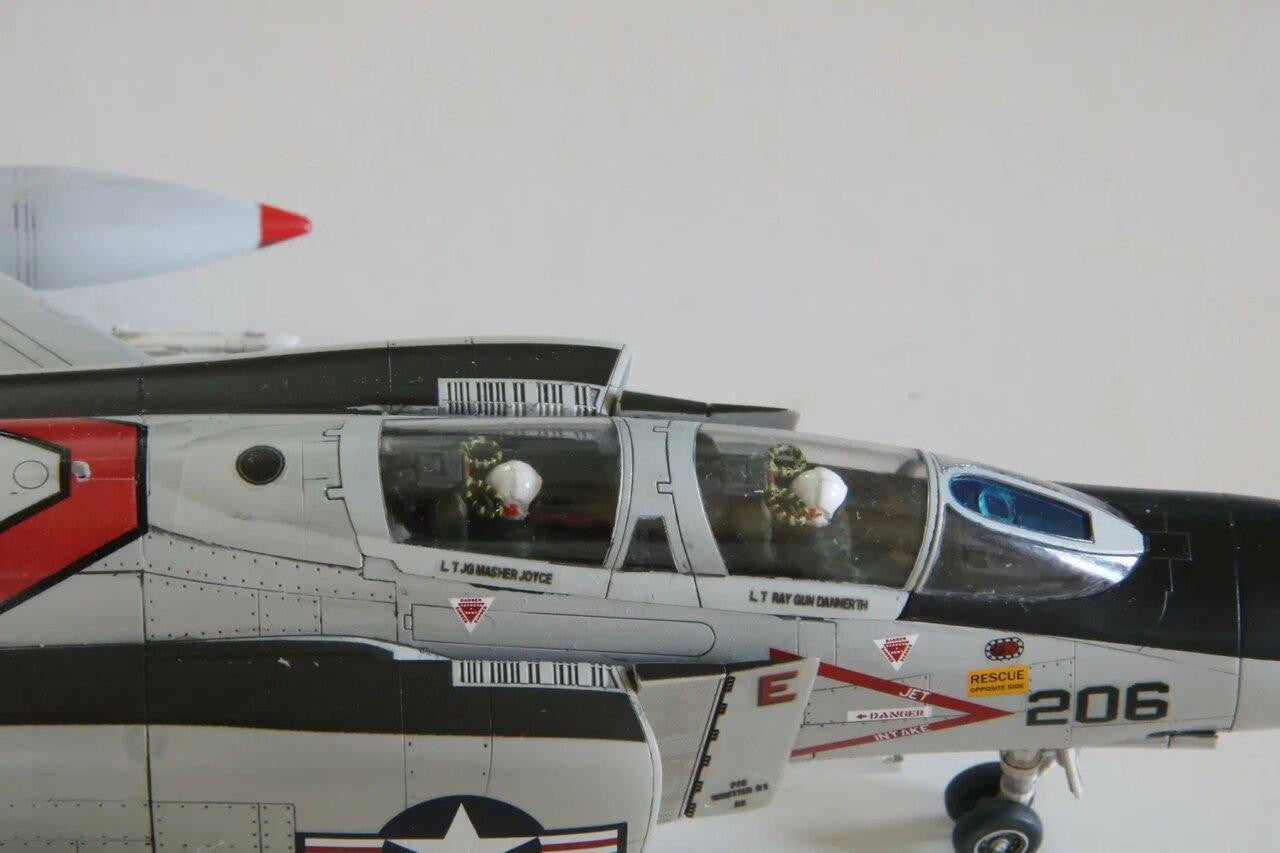 FineMolds 1/72 F-4J Phantom II Aardvarks Limited Edition FP43S