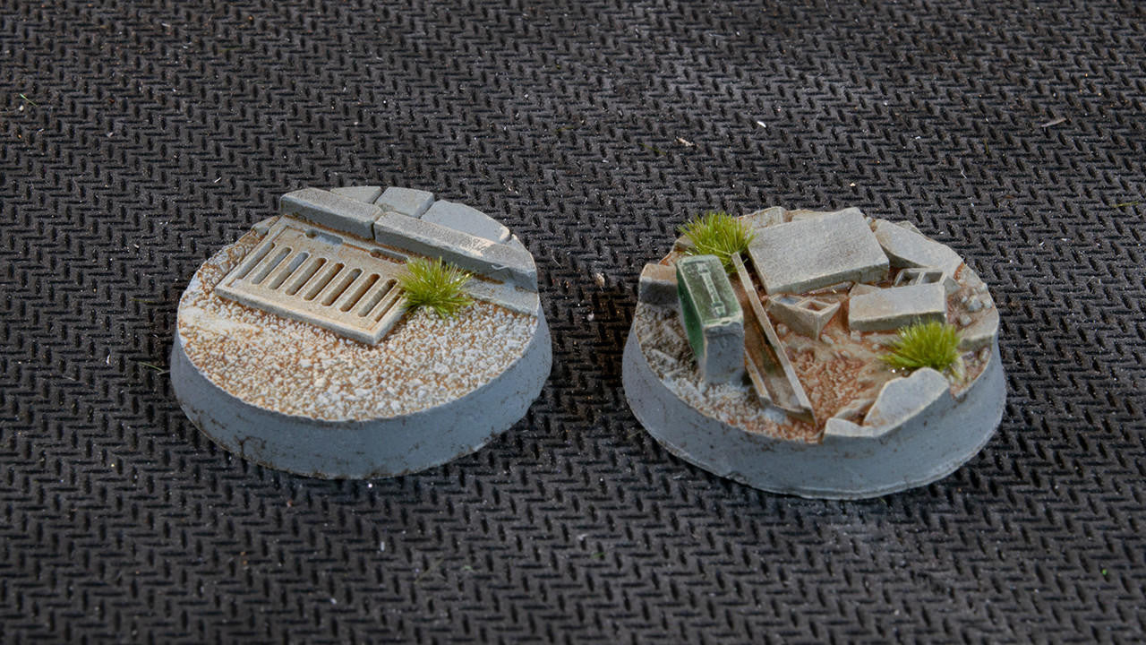 Gamers Grass Battle Ready Bases, Urban Warfare, Round 25mm 10 UWR25