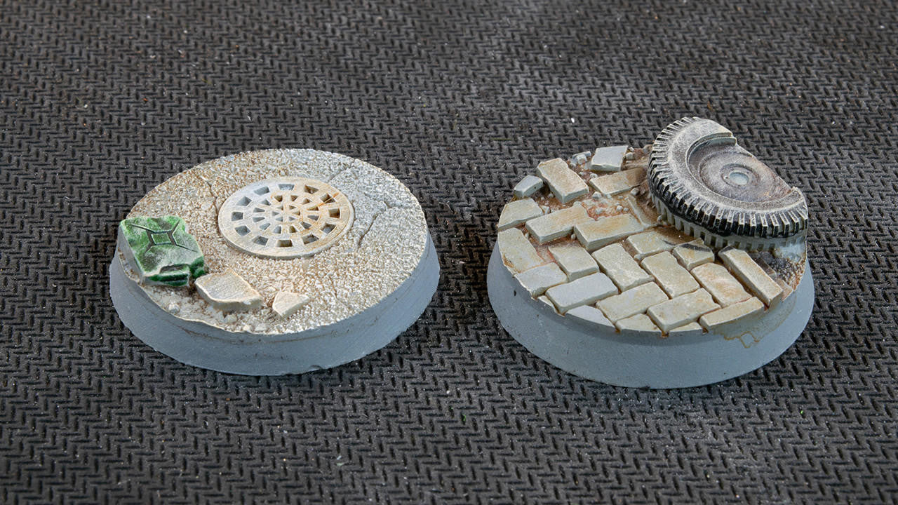 Gamers Grass Battle Ready Bases, Urban Warfare, Round 32mm 8 UWR32