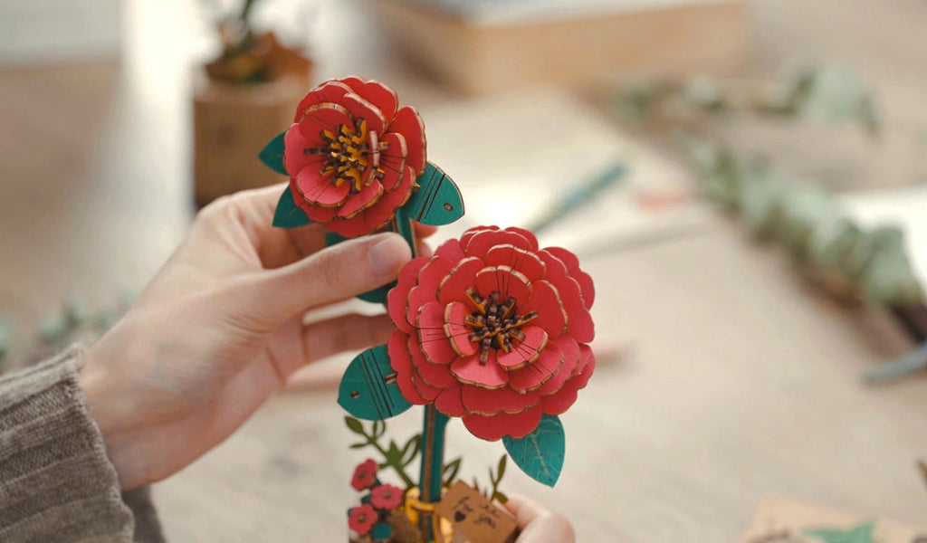 Hands Craft 3D Wooden Flower Puzzle: Red Camellia 