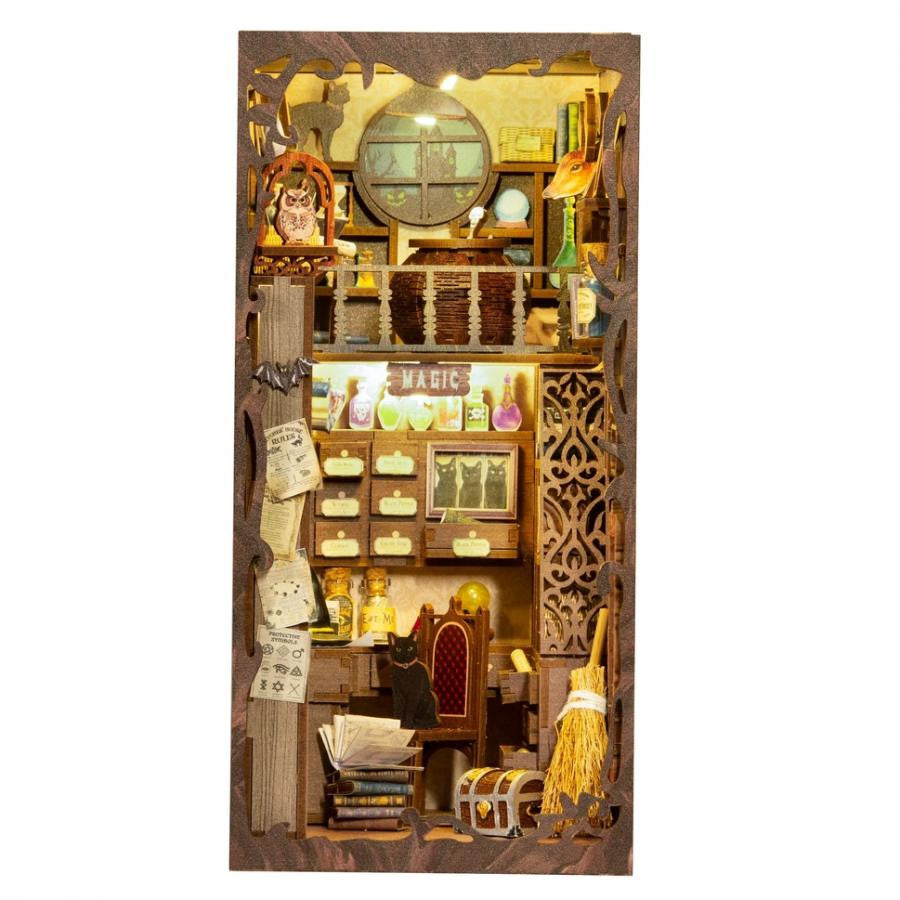 Hands Craft Diy Book Nook Kit: Magic Pharmacist with Dust Cover 