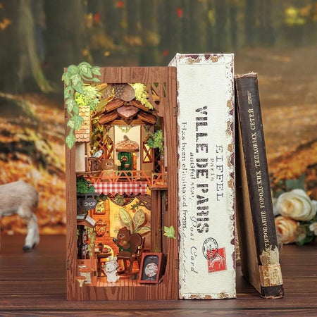 Hands Craft DIY Book Nook Kit: Squirrel Collector with Dust Cover HCB107 