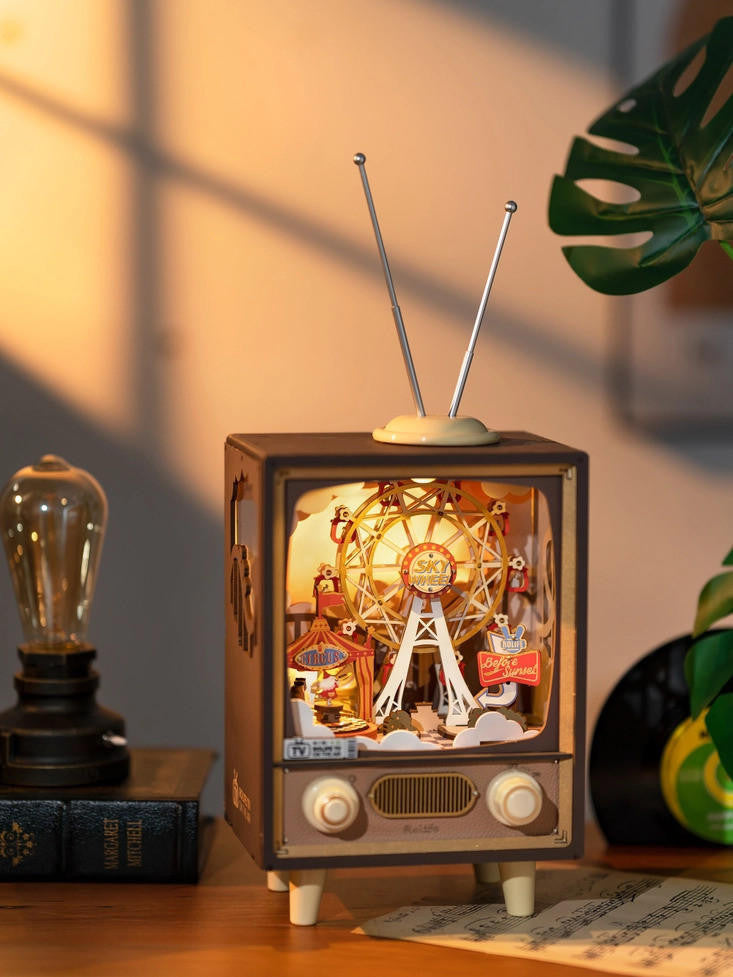 Hands Craft DIY Mechanical Music Box: Sunset Carnival 