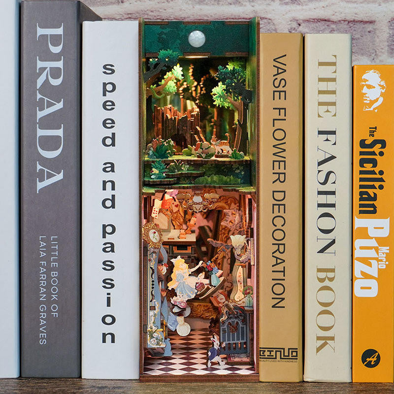 Hands Craft DIY Miniature House Book Nook Kit: Alice's Adventure 
