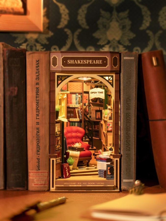 Hands Craft Diy Miniature House Book Nook Kit: Bookstore 