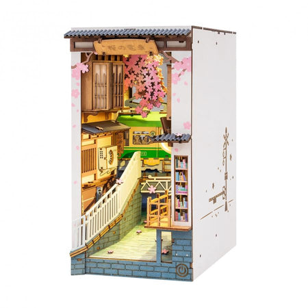 Hands Craft Diy Miniature House Book Nook Kit: Sakura Densya 