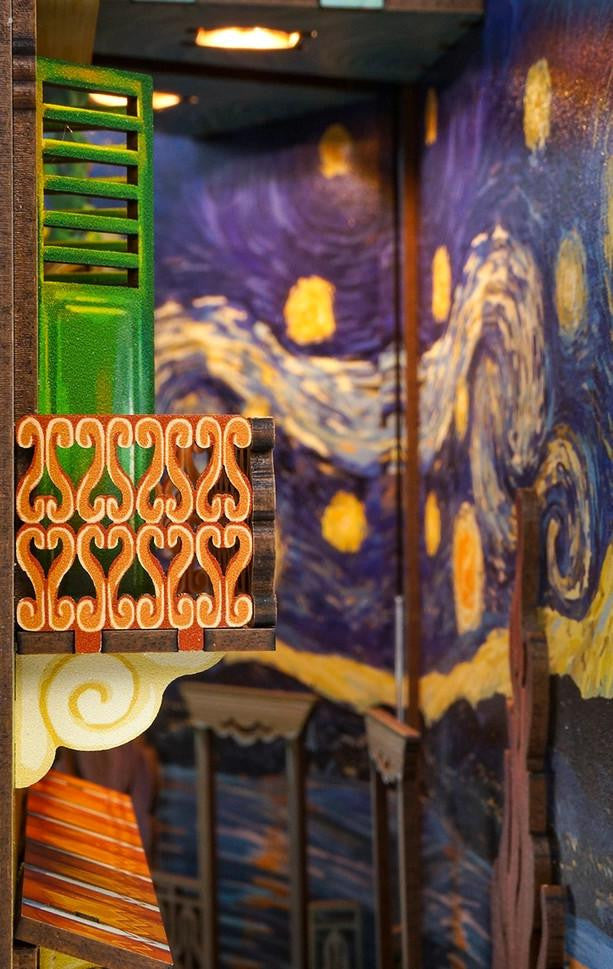 Hands Craft Diy Miniature House Book Nook Kit: Vincent's World - HTQ113 