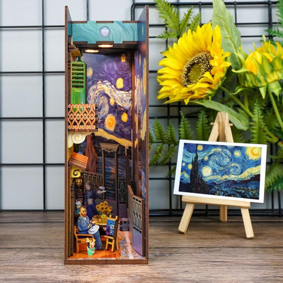Hands Craft Diy Miniature House Book Nook Kit: Vincent's World - HTQ113 