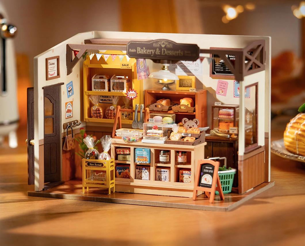Hands Craft DIY Miniature House Kit: Becka's Baking House 