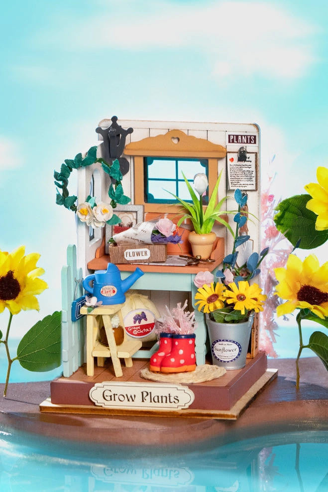Hands Craft DIY Miniature House Kit: Dreaming Terrace Garden 