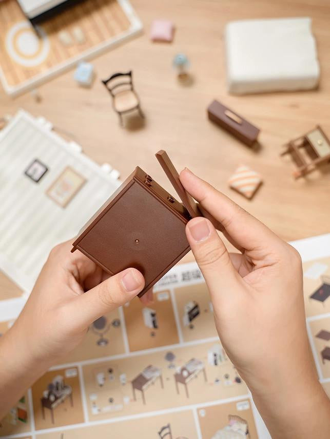 Hands Craft DIY Miniature House Kit: Happy Meals Kitchen 