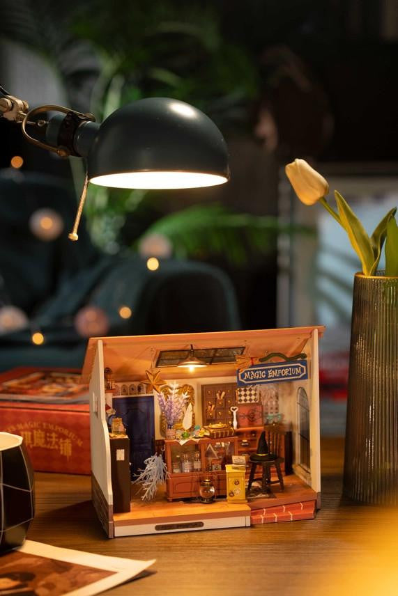 Hands Craft DIY Miniature House Kit: Kiki's Magic Emporium 