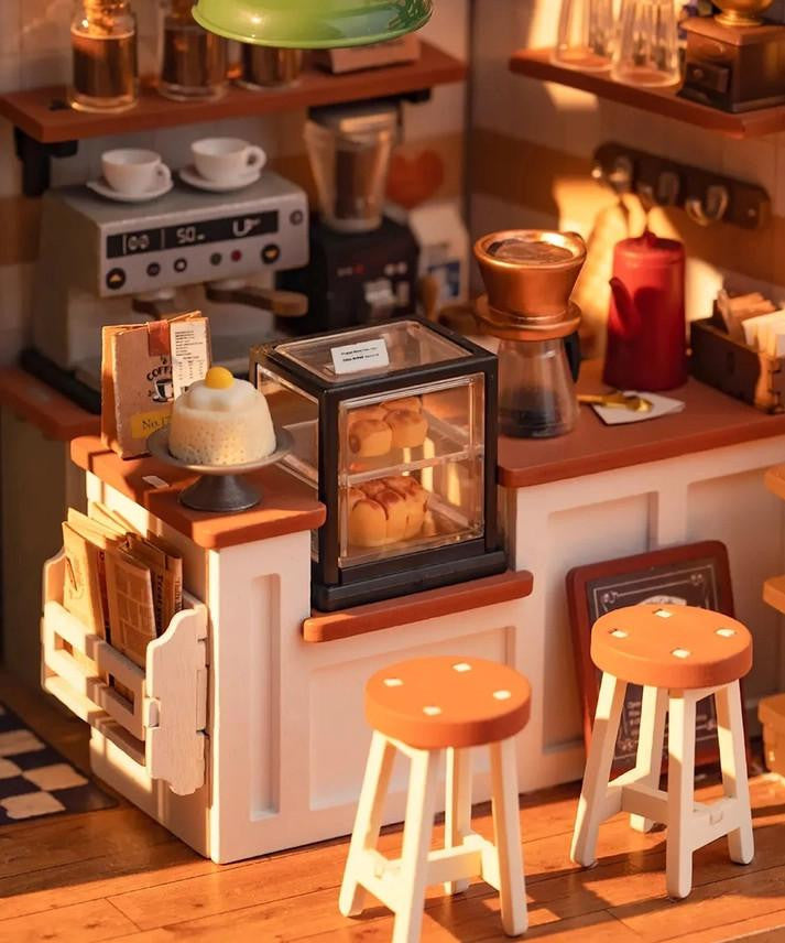 Hands Craft DIY Miniature House Kit: No. 17 Café 