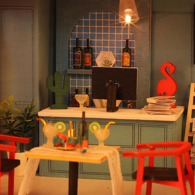 Hands Craft DIY Miniature House Kit: Pink Café 