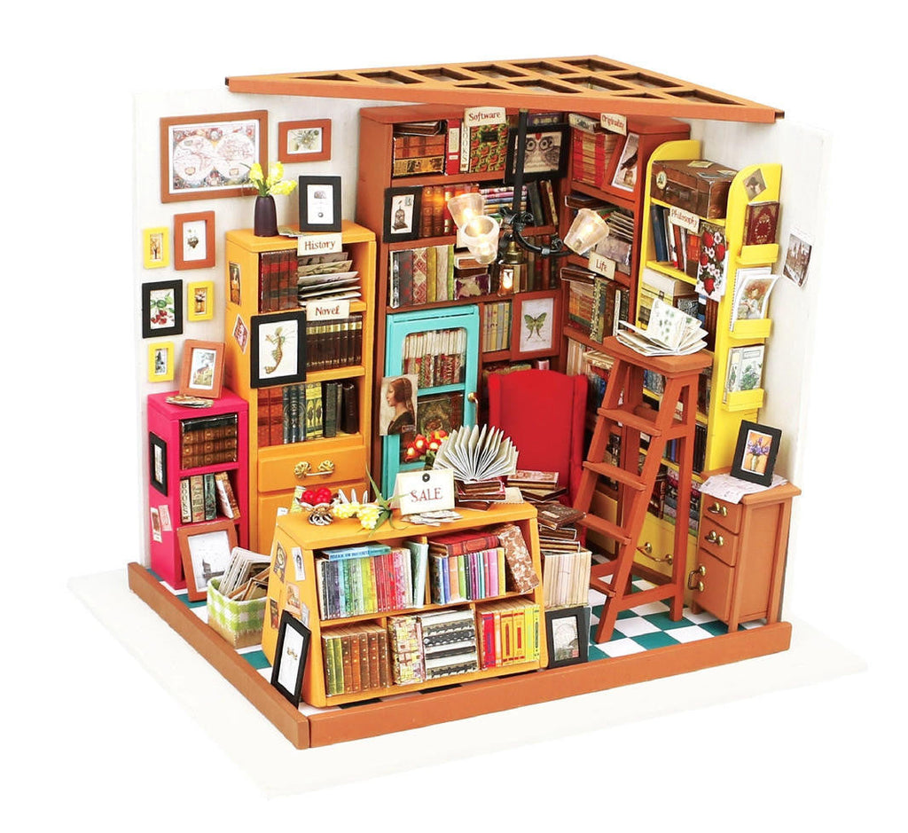 Hands Craft DIY Miniature House Kit: Sam's Study 