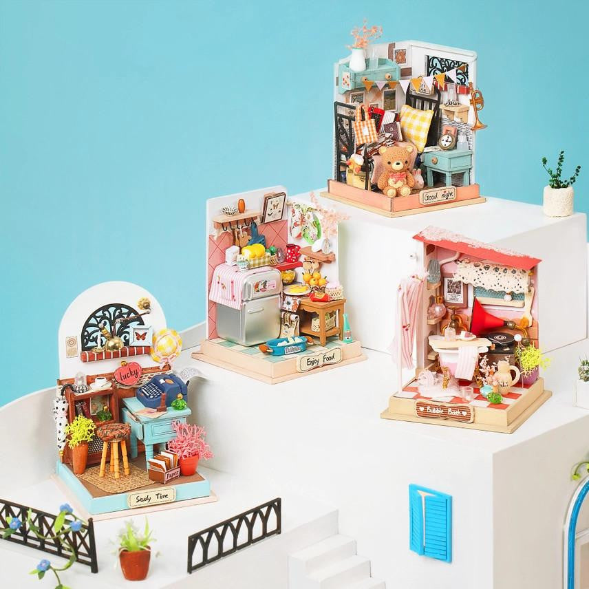 Hands Craft DIY Miniature House Kit: Sweet Dream (Bedroom) 