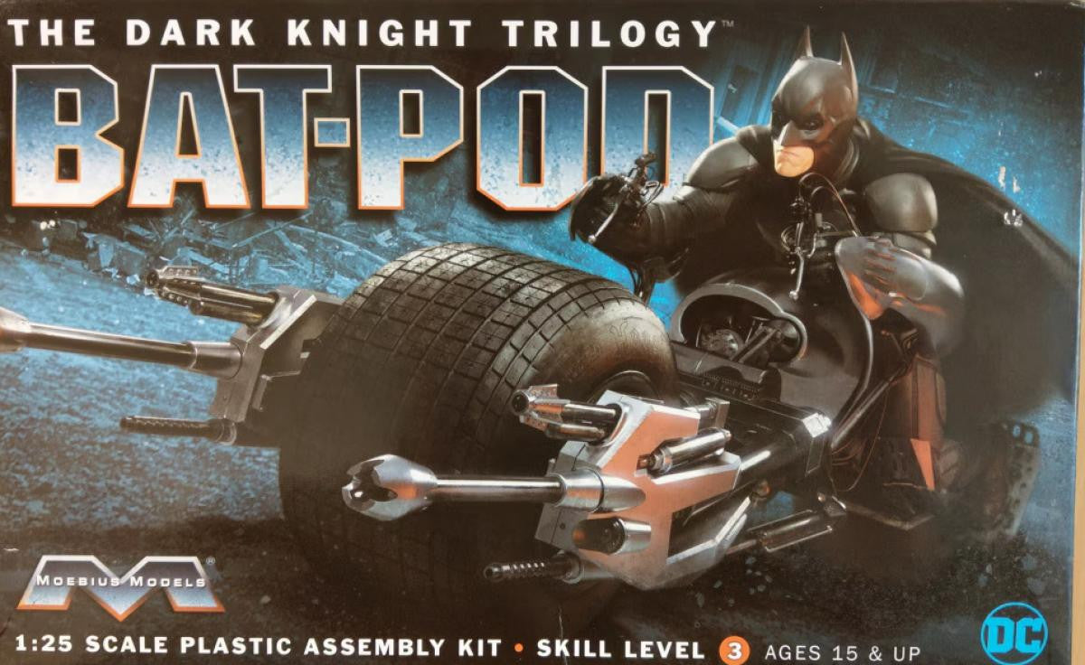 Moebius 1/25 The Dark Knight Bat Pod 920 