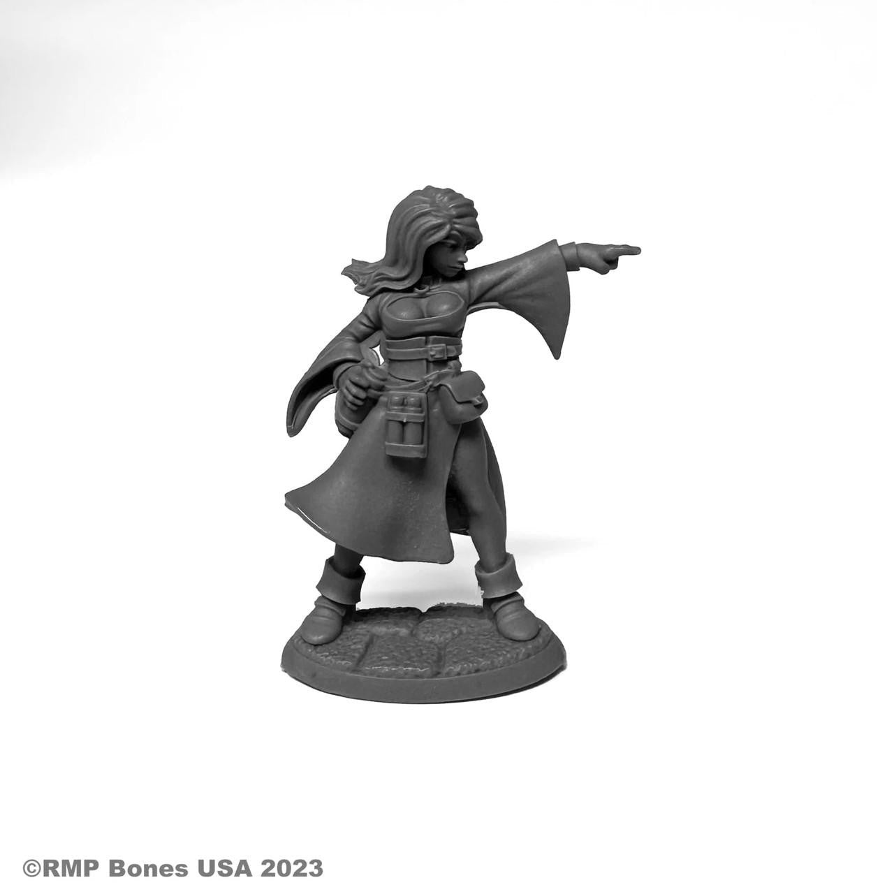 Reaper Miniatures Juliette, Sorceress (30126) 