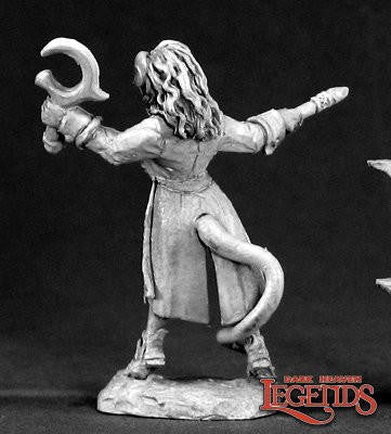Reaper Miniatures Sindolise, Hellborn Sorceress (03373) 