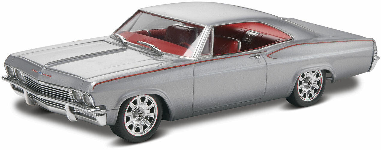 Revell 1/25 1965 Chevy Impala 4190