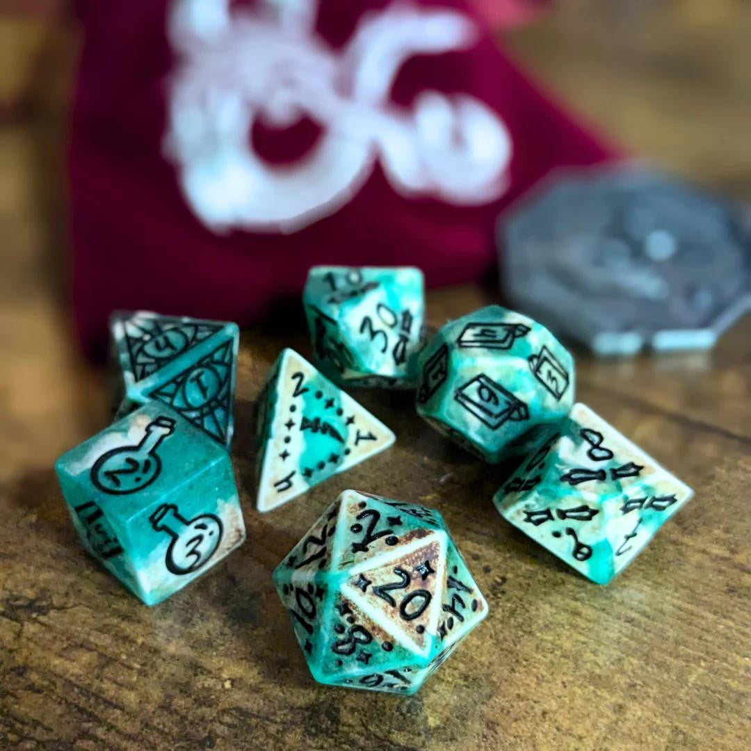 Sirius Dice Dungeons & Dragons Acererak's Treasure Packs: Crystal Edition 