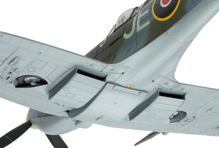 Tamiya 1/32 Spitfire MkIXc 60319