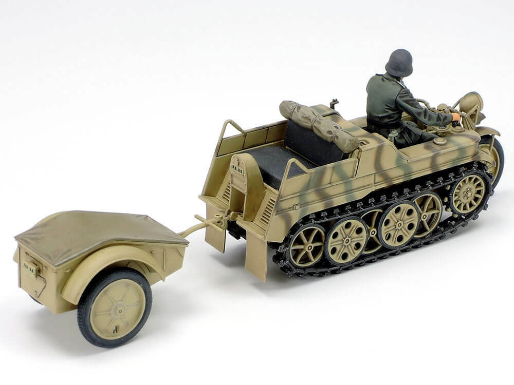 Tamiya 1/35 Kettenkrad Mid w/Trailer and Figs 35377
