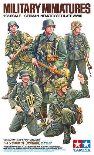 1/35 Late WW2 German Infantry Set (5) 35382