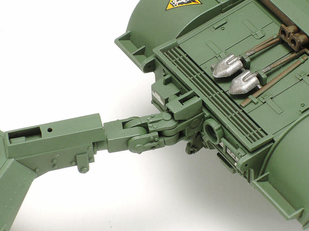 Tamiya 1/48 Churchill MkVII British AFV 32594