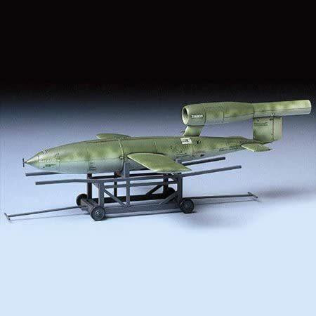 Tamiya 1/48 FI-103 V1 Flying Bomb 61052
