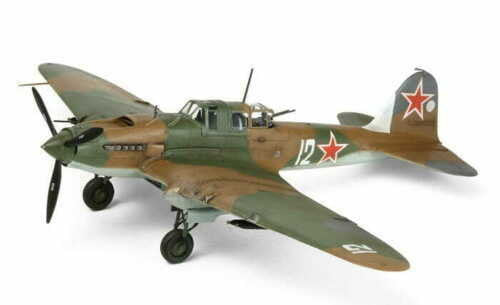 Tamiya 1/72 IL-2m3 Sturmovik 60781