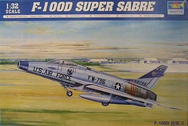 Trumpeter 1/32 F-100D Super Sabre 2232